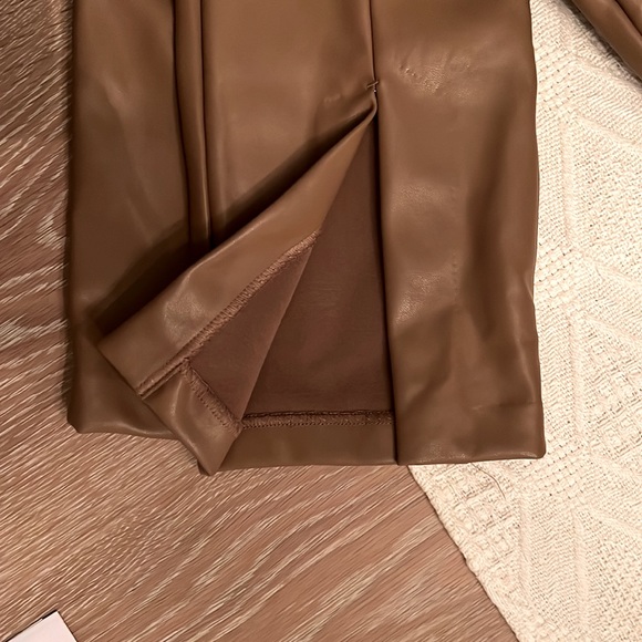 Skinny Ultra High Rise Faux Leather Pants - Picture 2 of 6